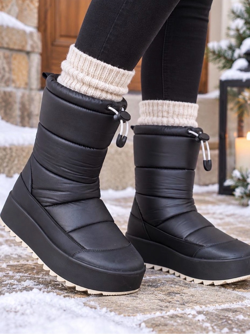 Authentic Cougar Waterproof Snow Boots Size 7